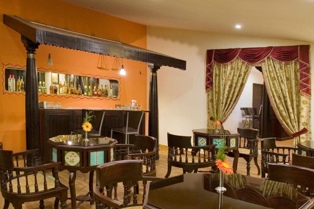 Mgm Hill Worth Resort Coonoor Restaurant photo